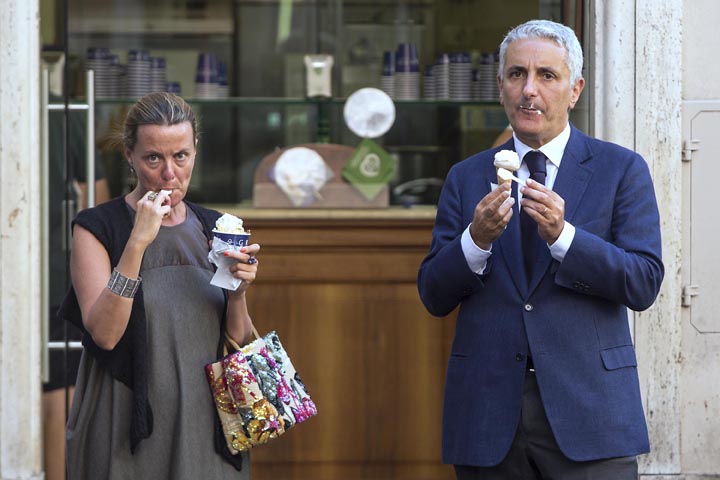Pausa con gelato per i ministri Quagliariello e Lorenzin